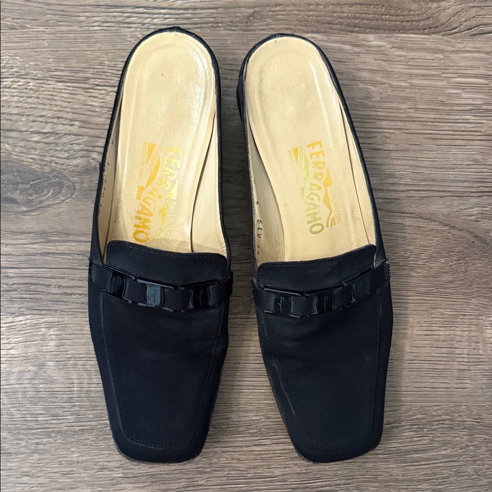 Salvatore Ferragamo Black Canvas Square Toe Vintage Women's Loafers Size 7